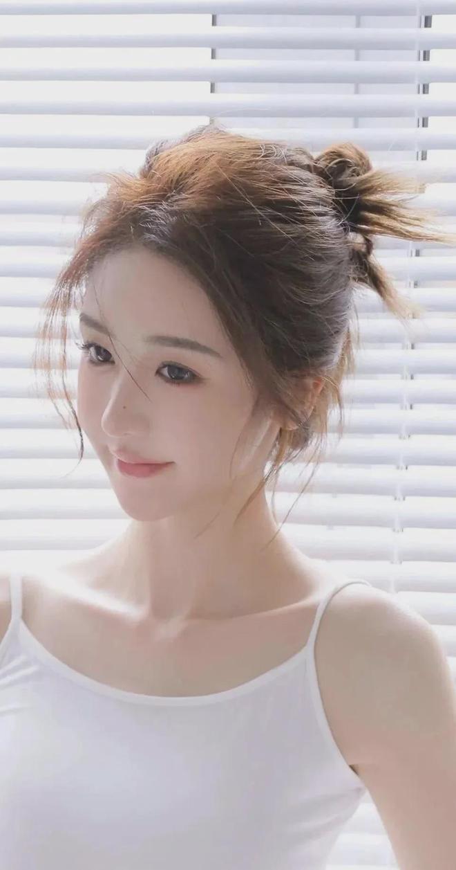 坤怼女生坤坤动漫V8qy千亿国际男生坤