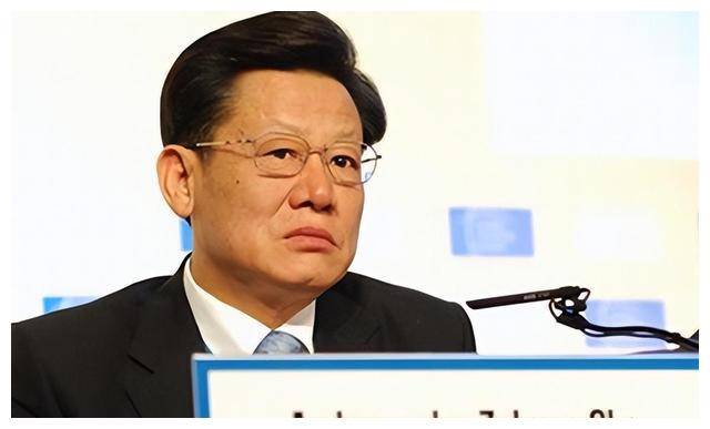 敌人低头道歉女性也霸气十足！qy球友会体育的“”人物让(图2)