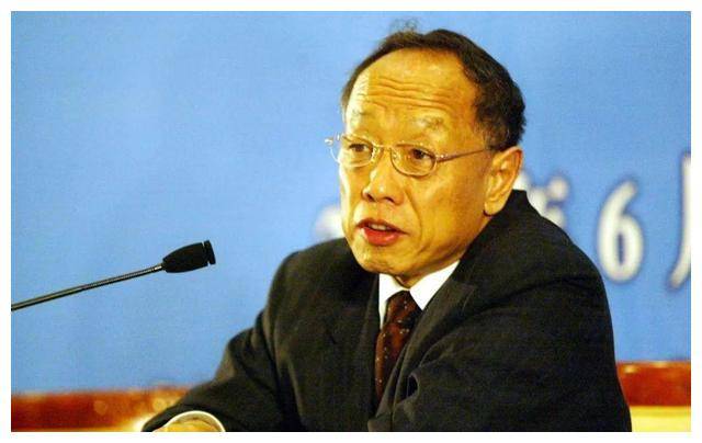 敌人低头道歉女性也霸气十足！qy球友会体育的“”人物让(图11)