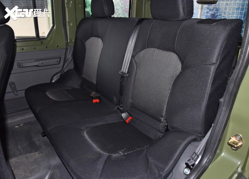 起售车叔为何不推荐买?新款勇士1048万元(图3) 起售车叔为何不推荐买?新款勇士1048万元(图3)