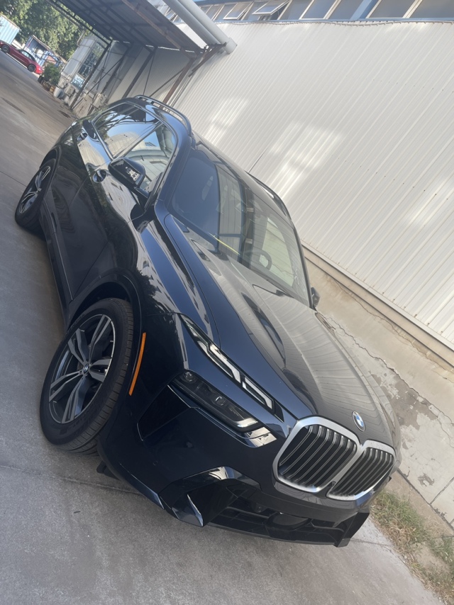 M运动 港口现车钜惠来袭2025款宝马X7 30T(图4)